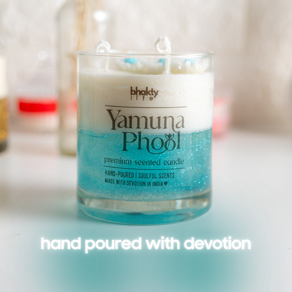 Luxury Glass Jar Scented Candle (Yamuna Phool)