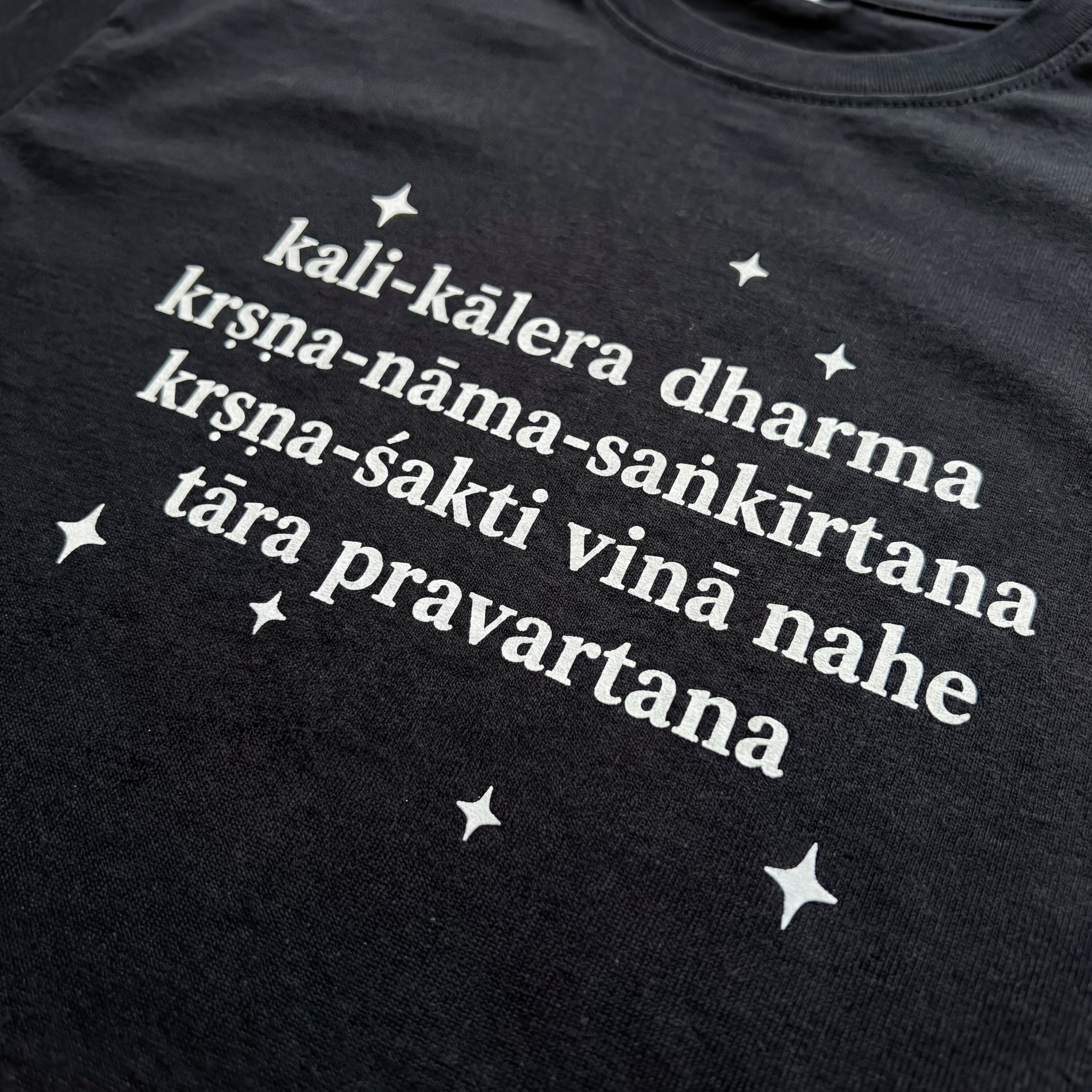 Kali Kalera Dharma. Regular Fit